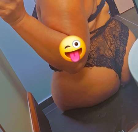 La cafrine au meil mauricienne sensuelle bombeuse