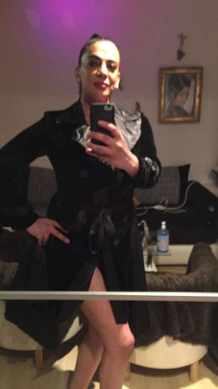 Rana très belle Trans orientale place de bastille